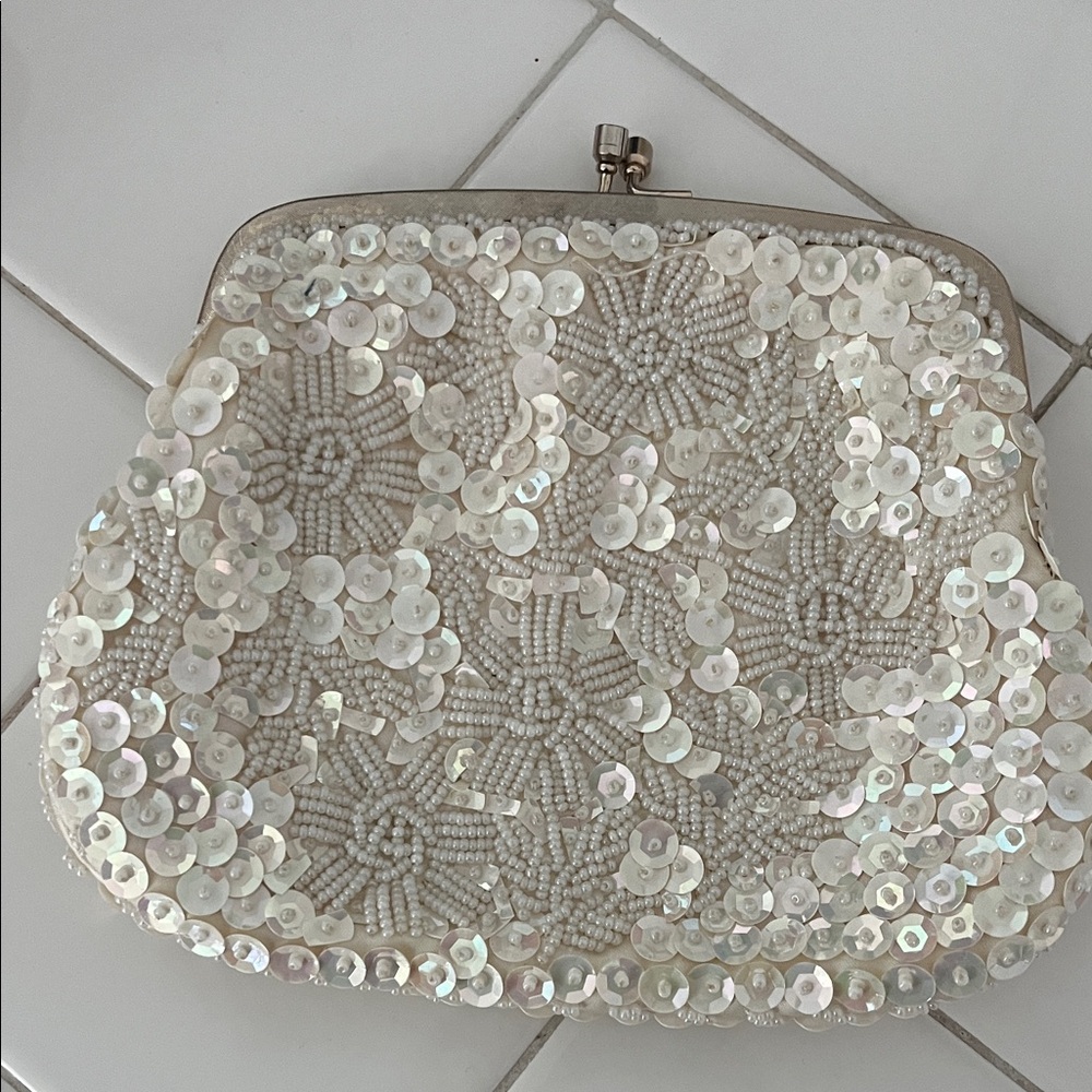 Elegant Sequin Clutch Bag